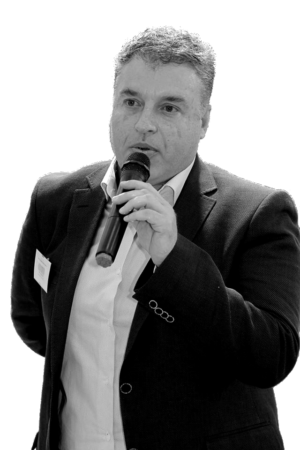 31786602_173949793266013_3783908531858571264_o